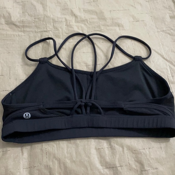 Lululemon sport bra